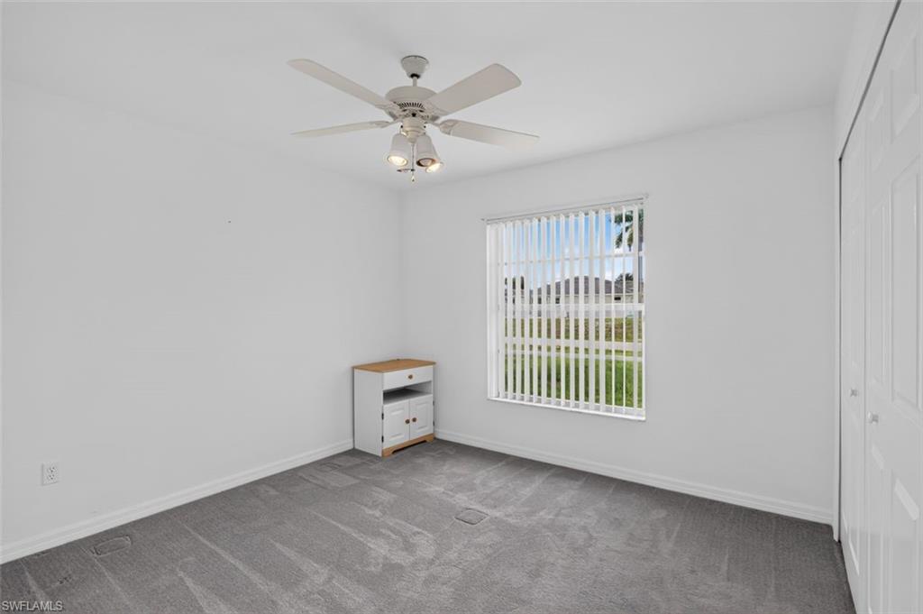 Guest bedroom (front)