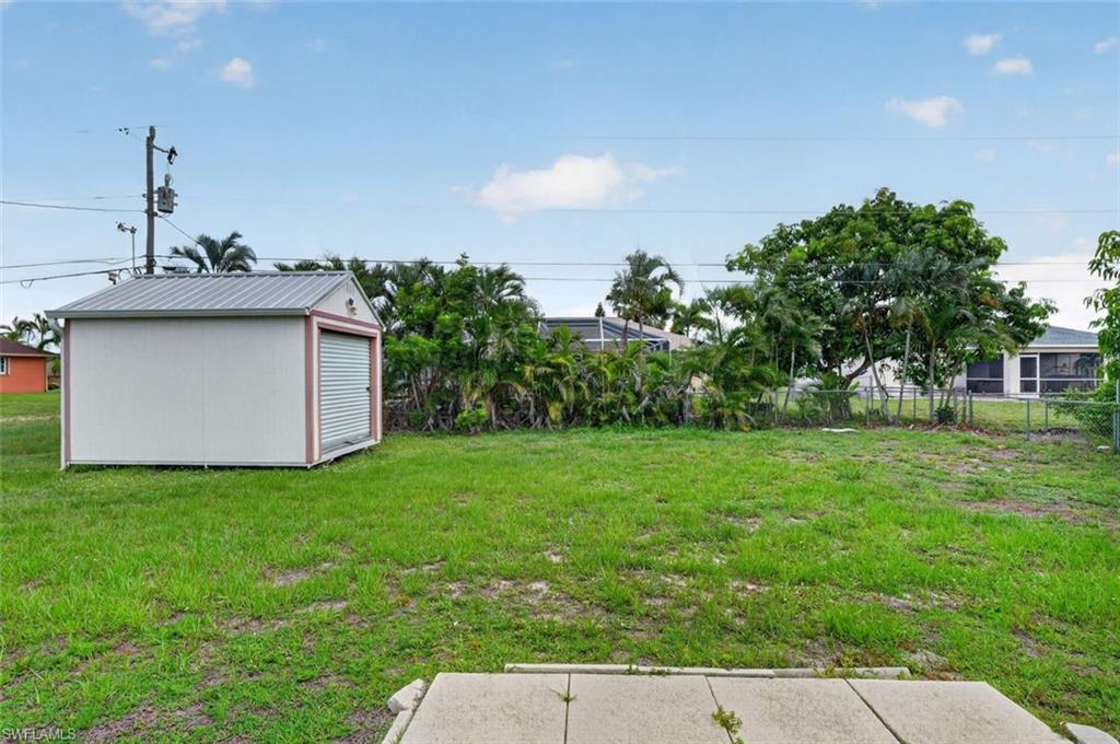827 SW 29th TER photo 25