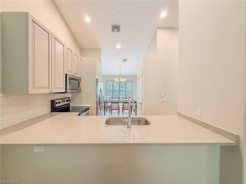 3510 AVION WOODS CT 104 photo 16