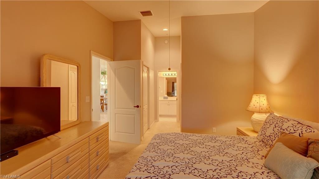 8083 Queen Palm LN 424 photo 9