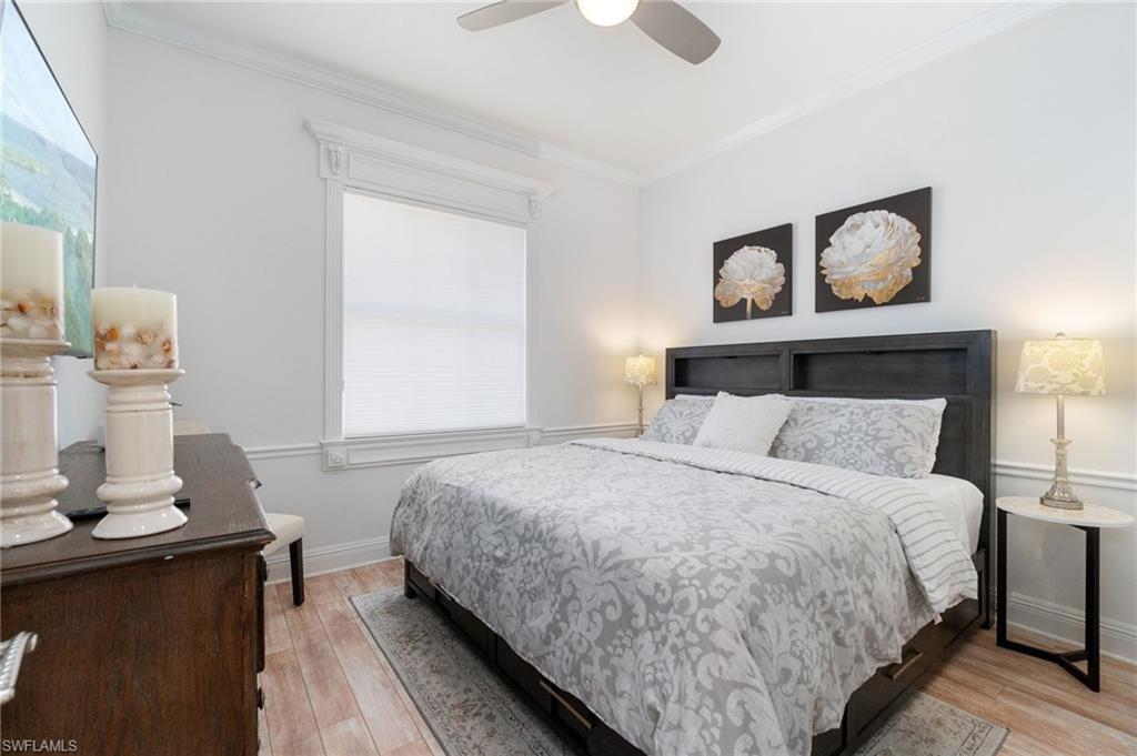 Guest room #1 w/king bed.