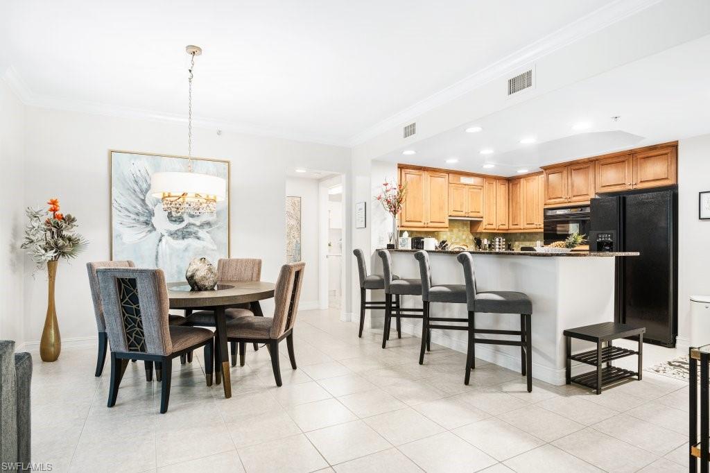 2728 Tiburon BLVD E A-203