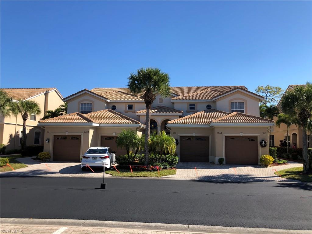 6854 STERLING GREENS DR 201