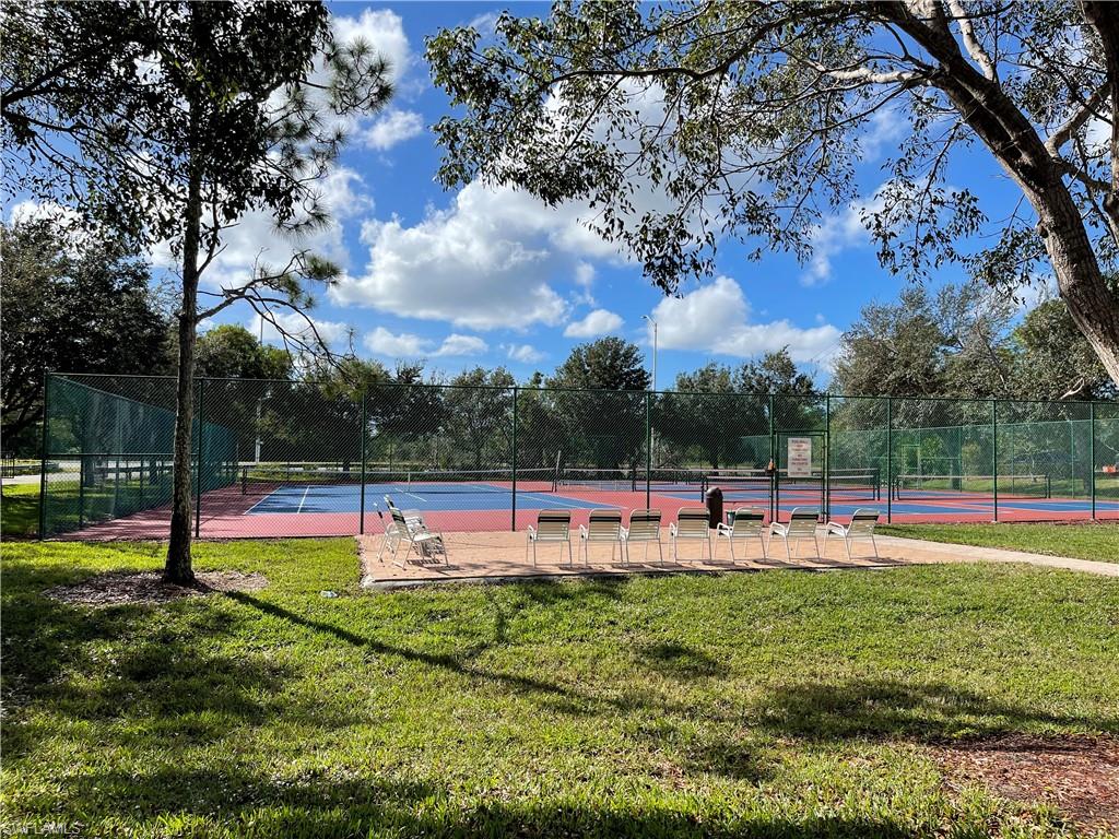 Pickle Ball Courts