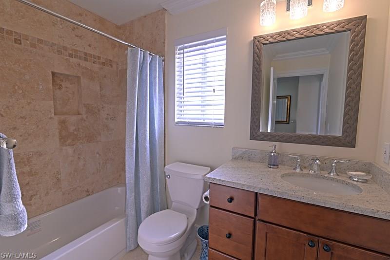 7778 Emerald CIR 204 photo 21