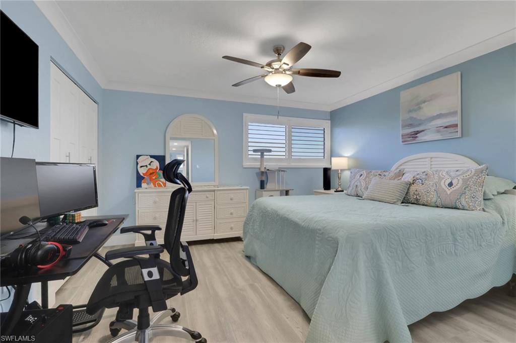 2121 Collier AVE 508 photo 12