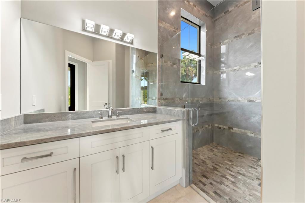 1361 Golden Gate BLVD W photo 27