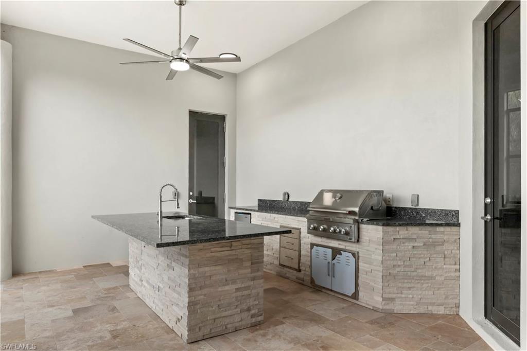 1361 Golden Gate BLVD W photo 12