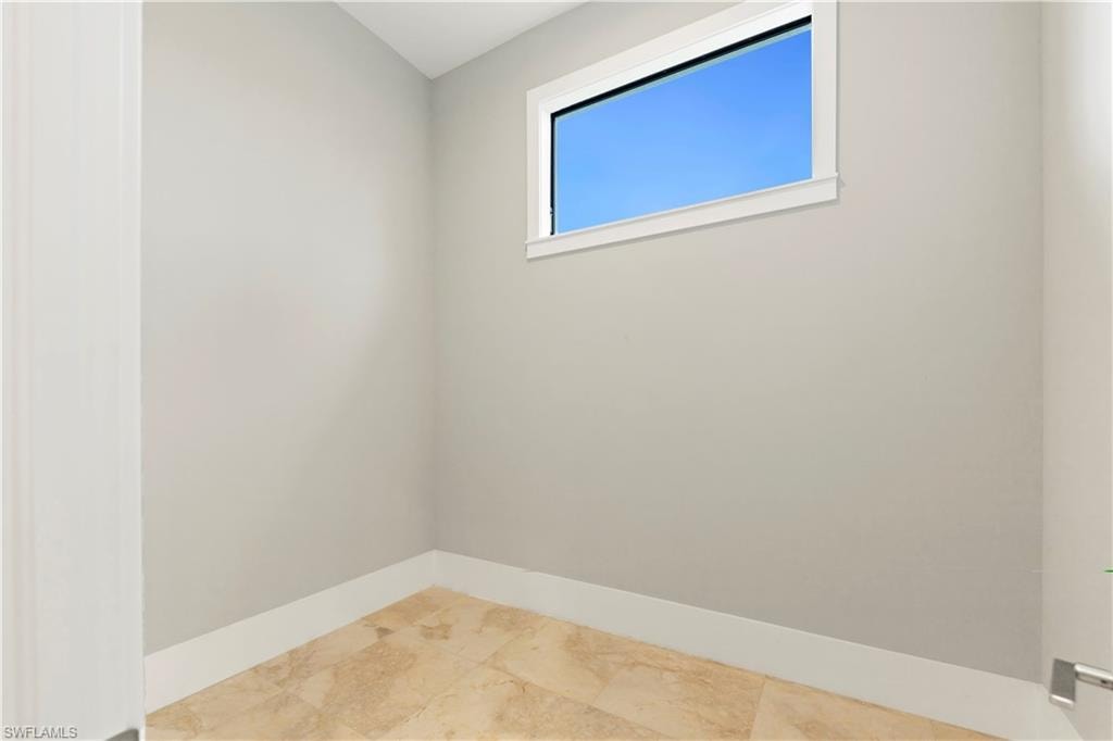 1361 Golden Gate BLVD W photo 33