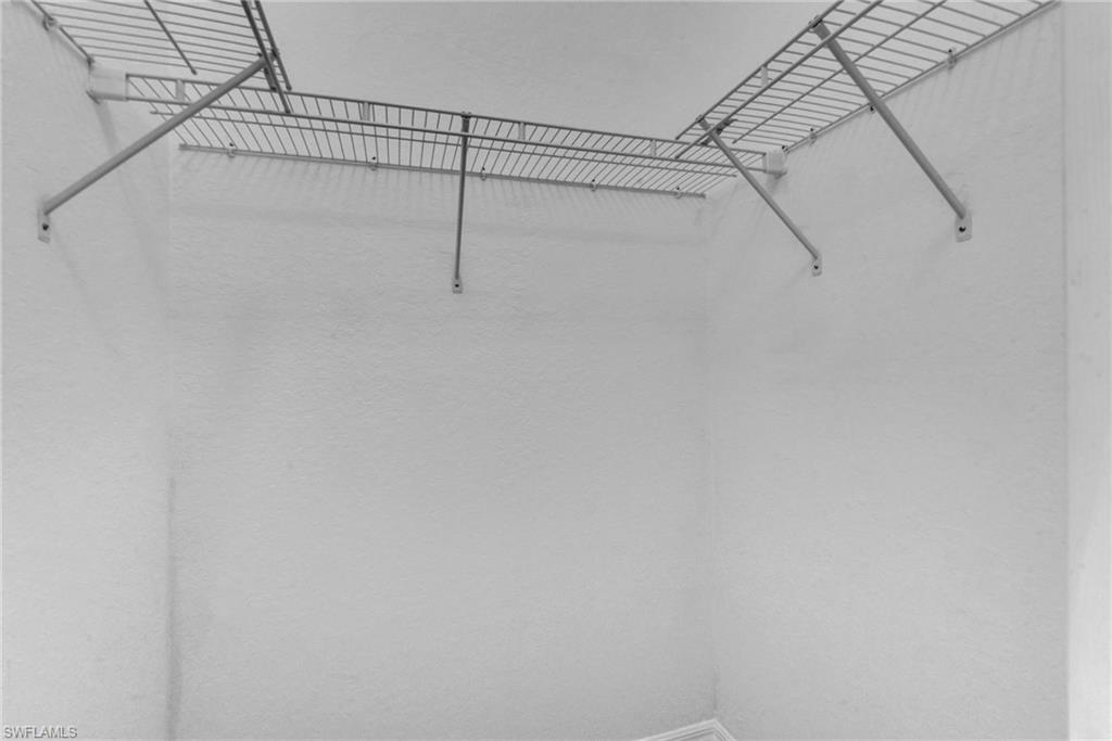 Master Suite Walk-In Closet