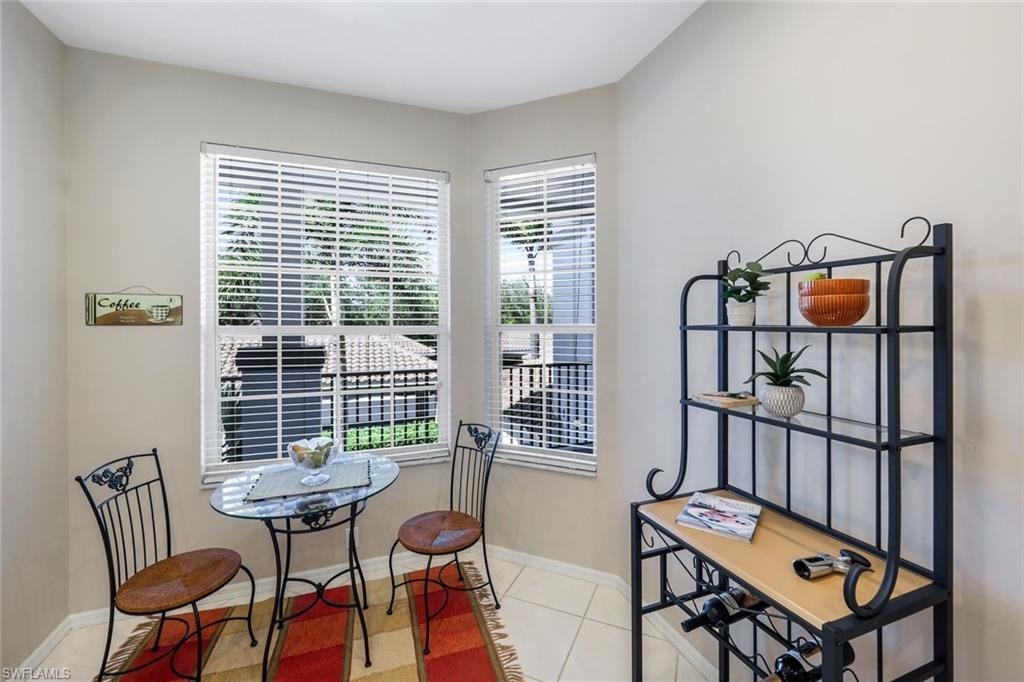 8247 Parkstone PL 205 photo 13