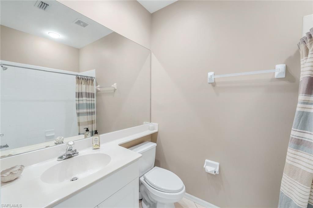 8247 Parkstone PL 205 photo 20