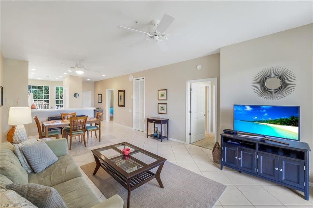 8247 Parkstone PL 205 photo 9