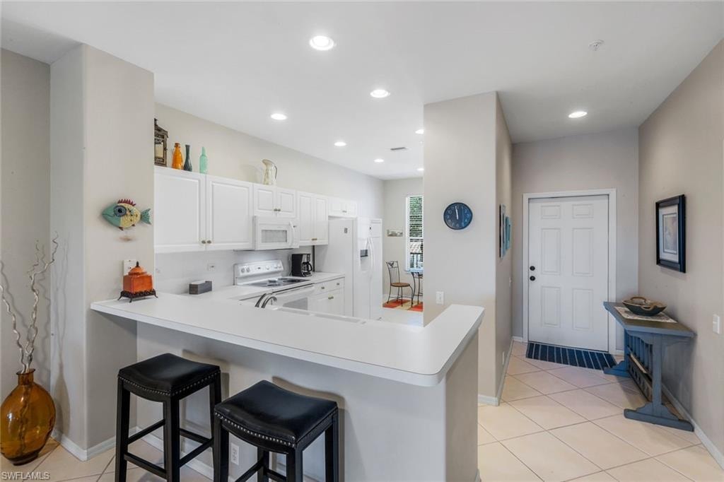 8247 Parkstone PL 205 photo 10