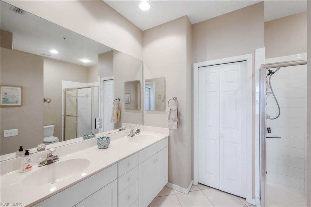 8247 Parkstone PL 205 photo 18
