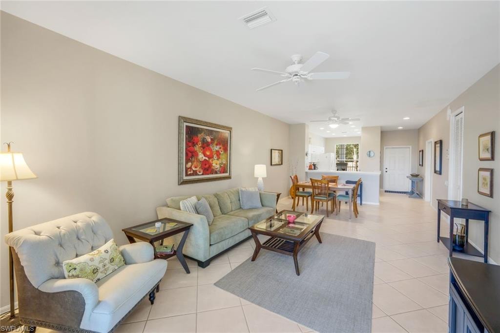 8247 Parkstone PL 205 photo 8