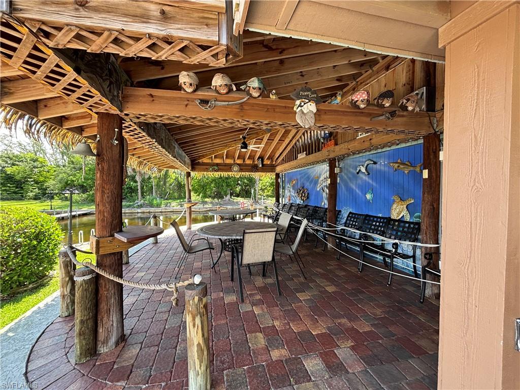 Hidden Harbour Amenities & Clubhouse -Marina Patio
