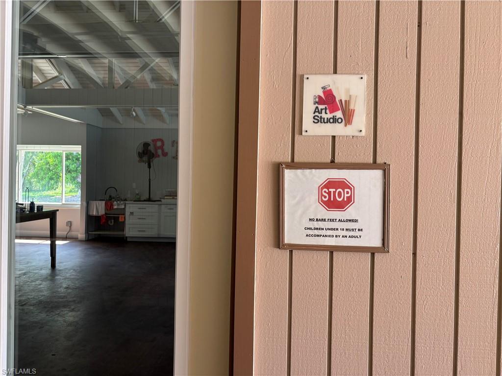 Hidden Harbour Craft Room
