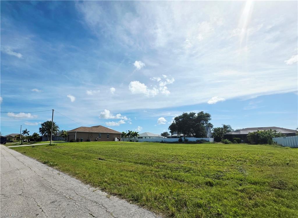 1216 NW 14th PL