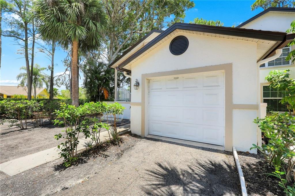 1 Car detached garage