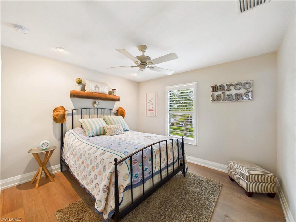 1051 Swallow AVE 208 photo 17