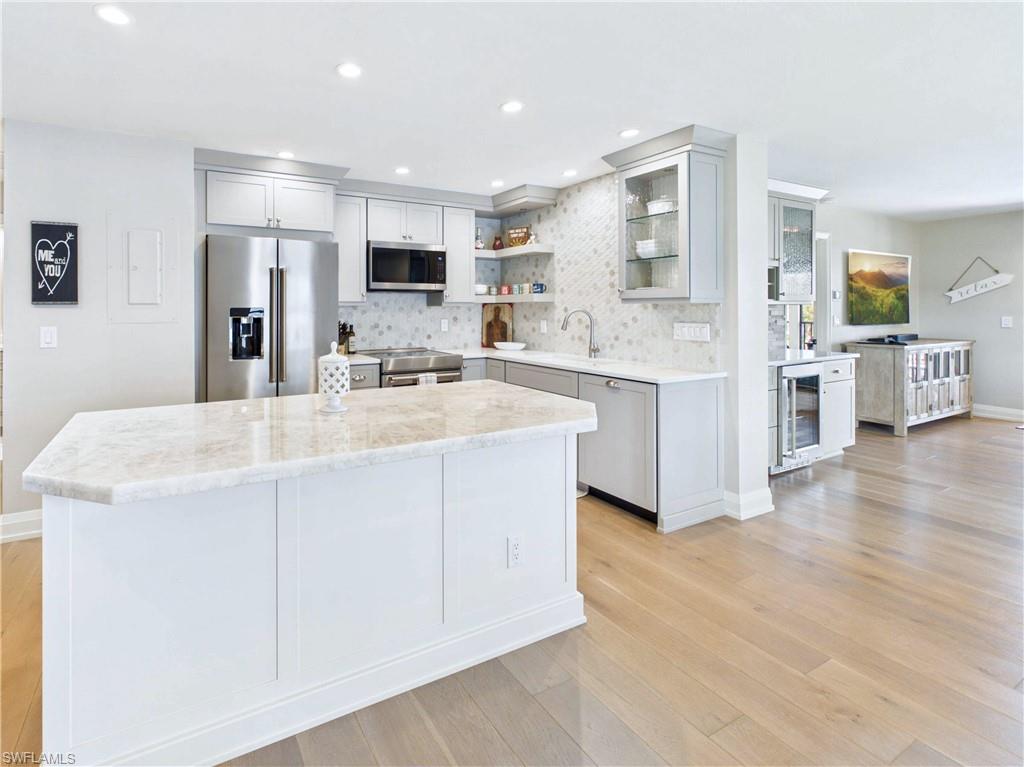 1051 Swallow AVE 208