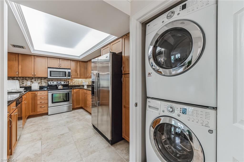 5633 Turtle Bay DR 37