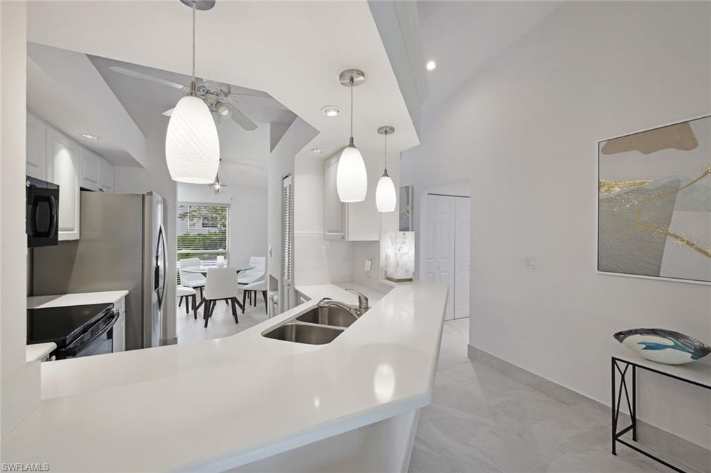 881 Gulf Pavilion DR 201 photo 7