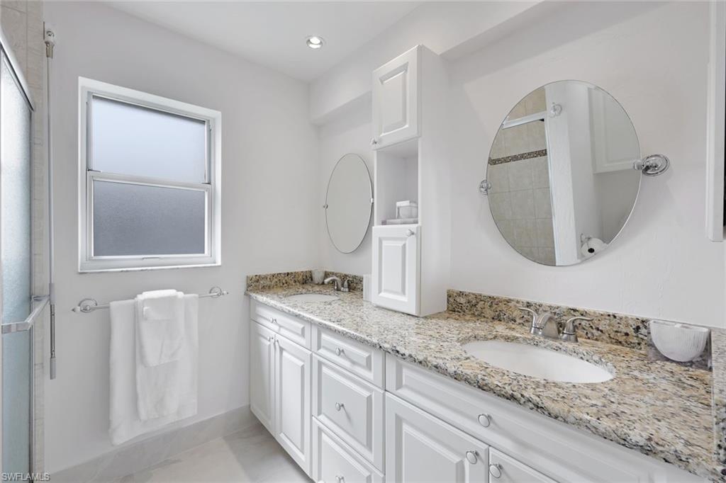 881 Gulf Pavilion DR 201 photo 14