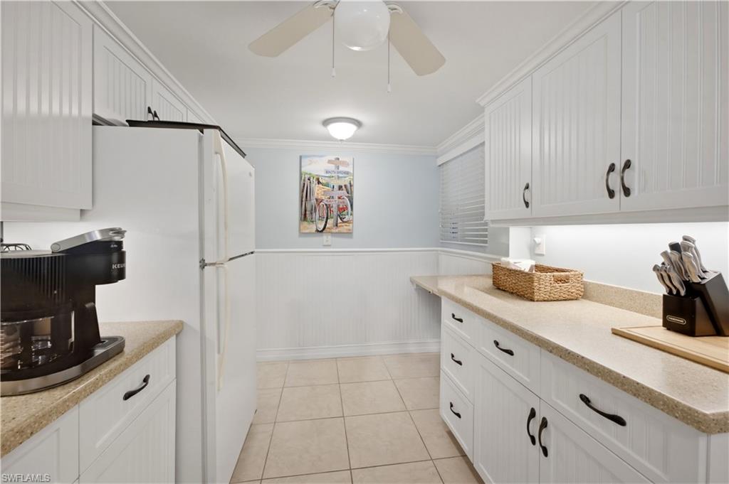 1083 Forest Lakes DR 209 photo 16