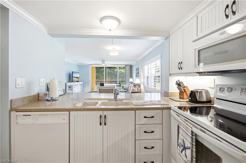 1083 Forest Lakes DR 209 photo 15