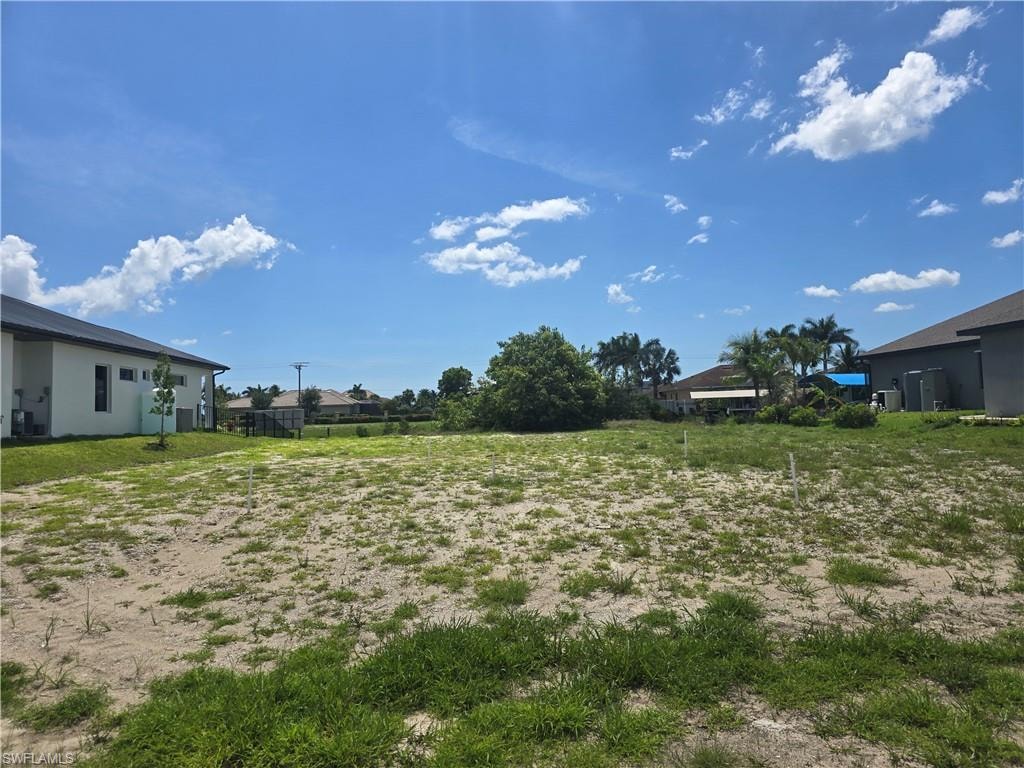 820 NW 39th AVE photo 6