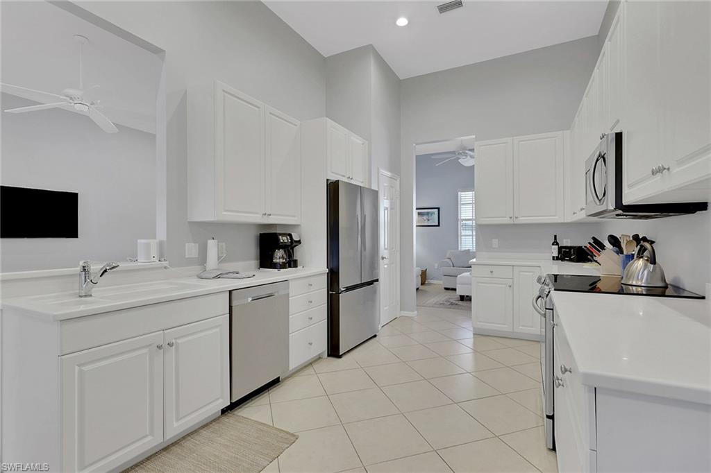 12259 TOSCANA WAY 202 photo 24