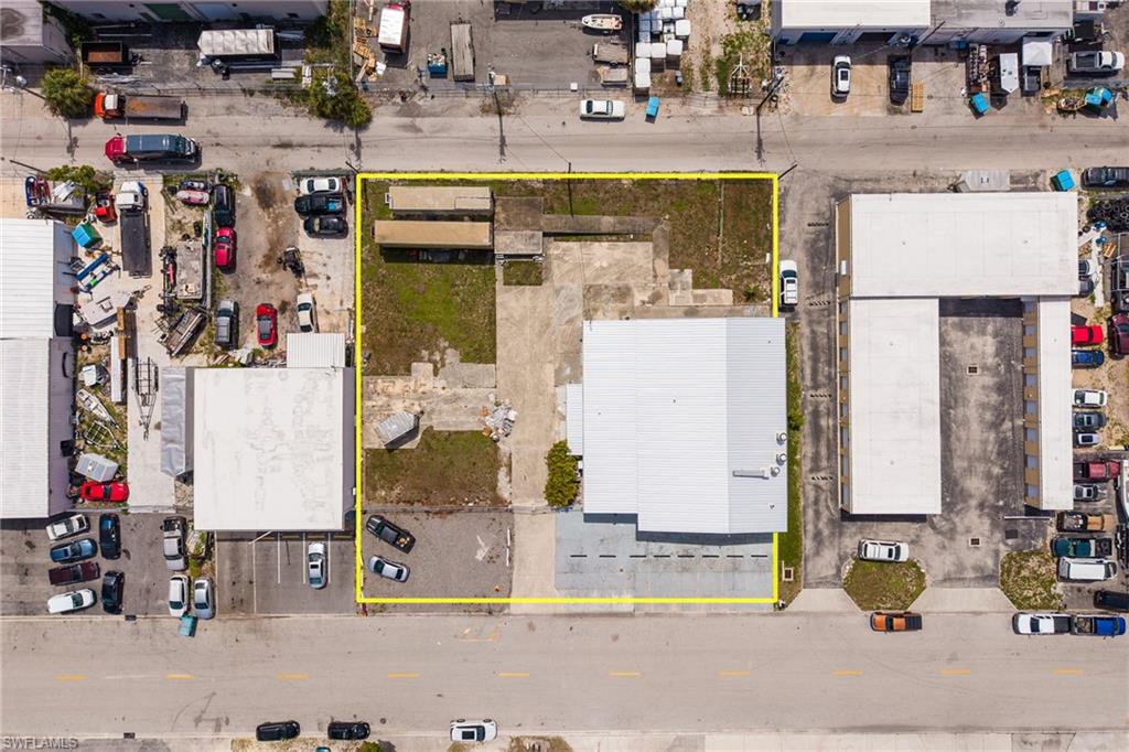 916 SE 14th AVE