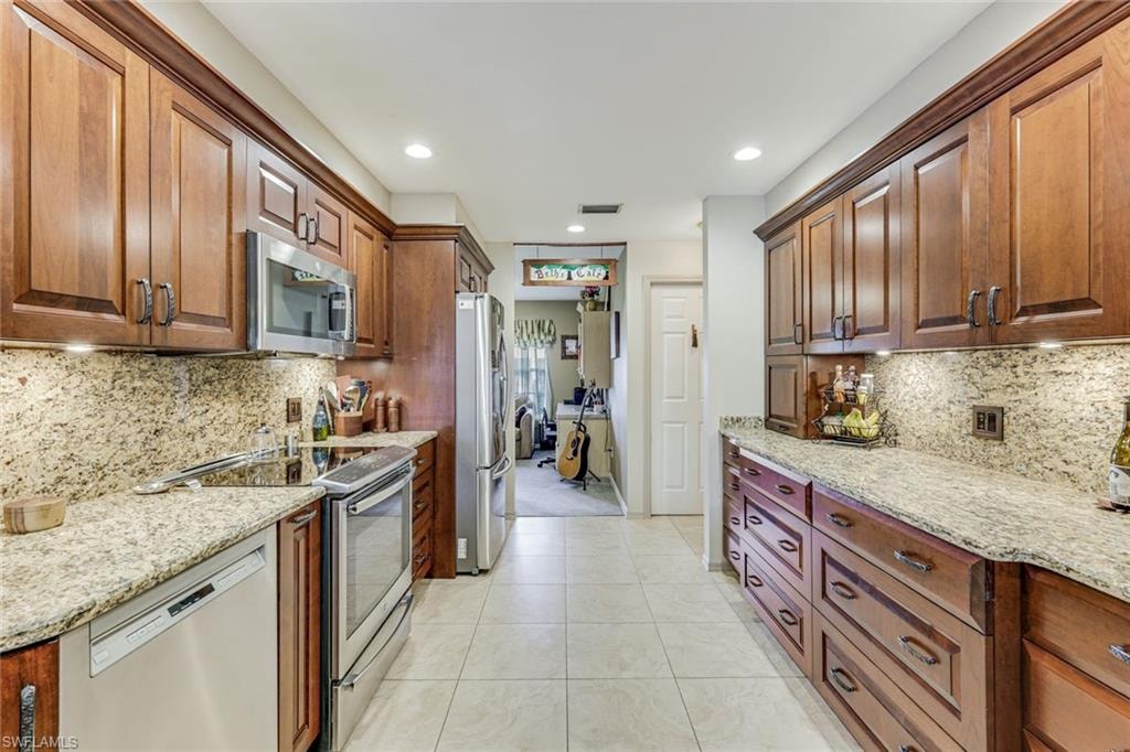 1820 SW 51st ST photo 10