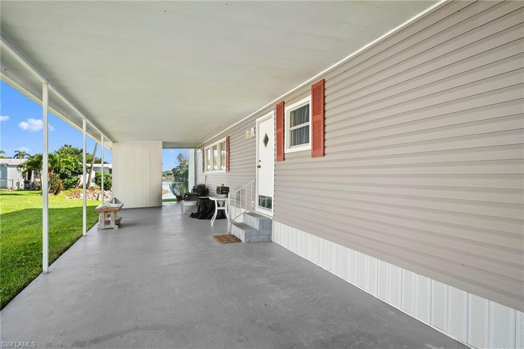 455 Cape Florida WAY