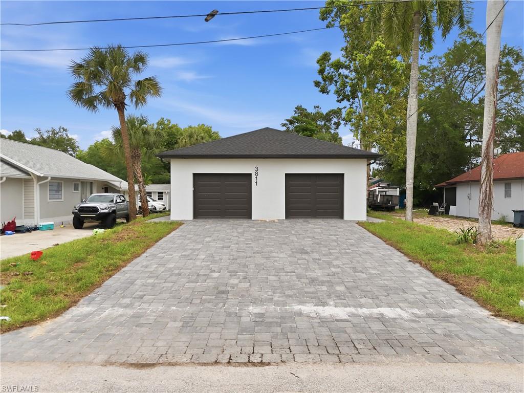 3811 Pearl ST