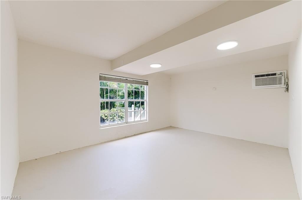 12205 Siesta DR photo 18
