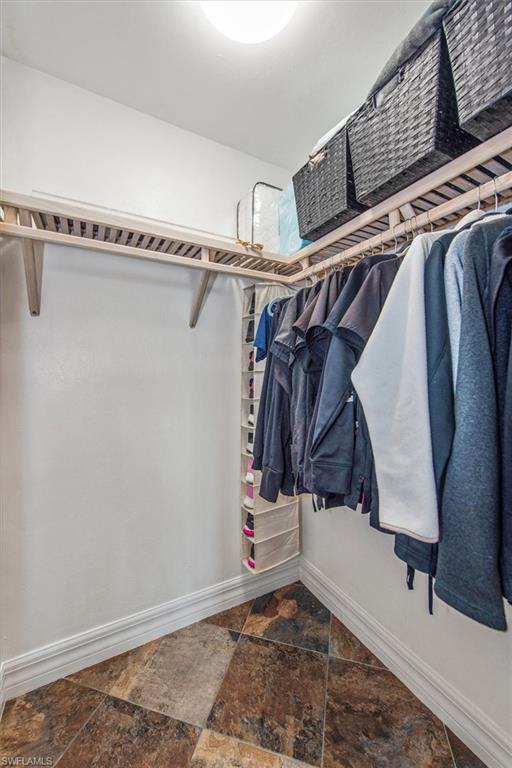 2nd primary walk-in closet