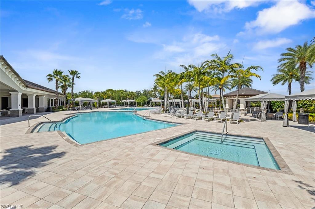 Resort pool, spa, and lap pool at clubhouse.