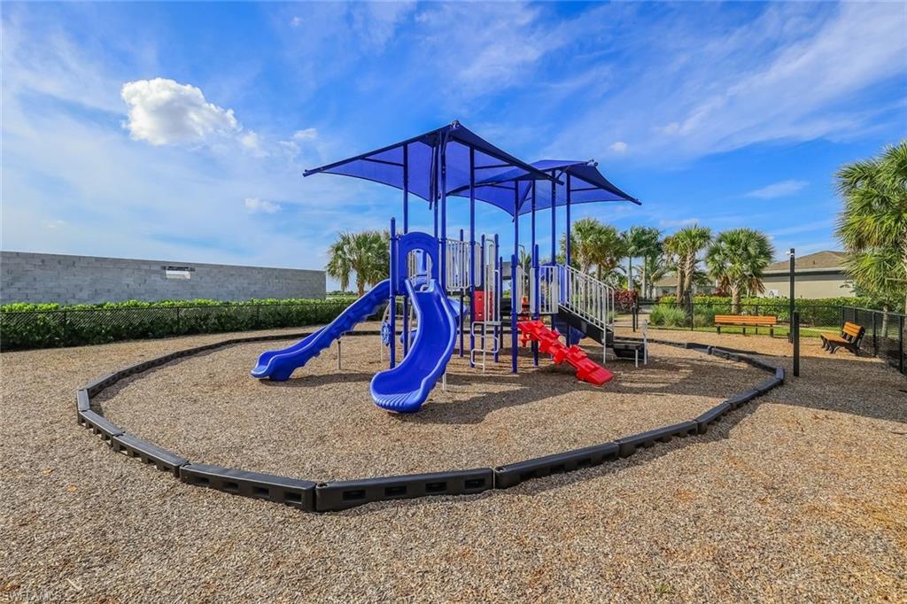 451 Spring Hill Lake LOOP photo 46