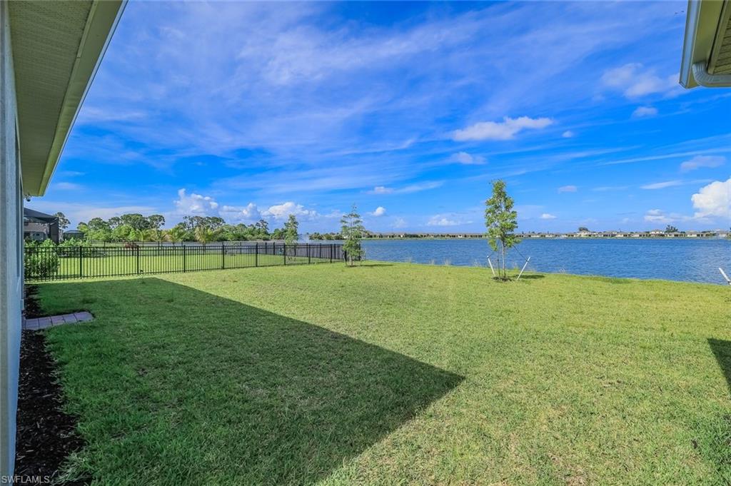 451 Spring Hill Lake LOOP photo 29