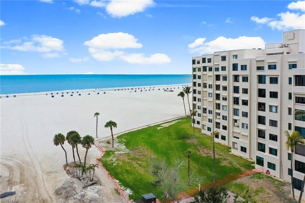 6672 Estero BLVD A711