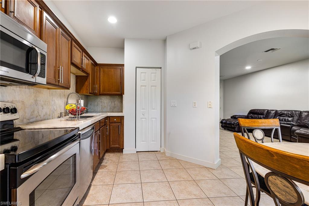 3215 Antica ST photo 11