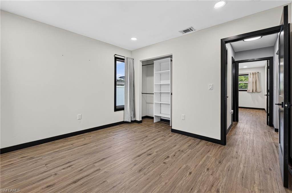 27072 Hillshire LN photo 27