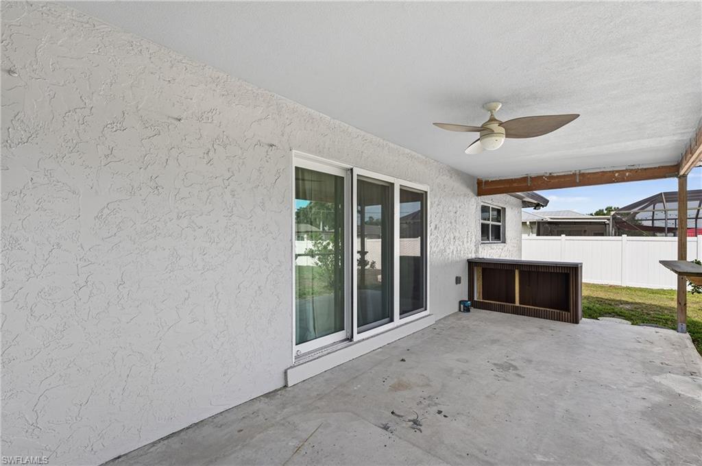 27072 Hillshire LN photo 31