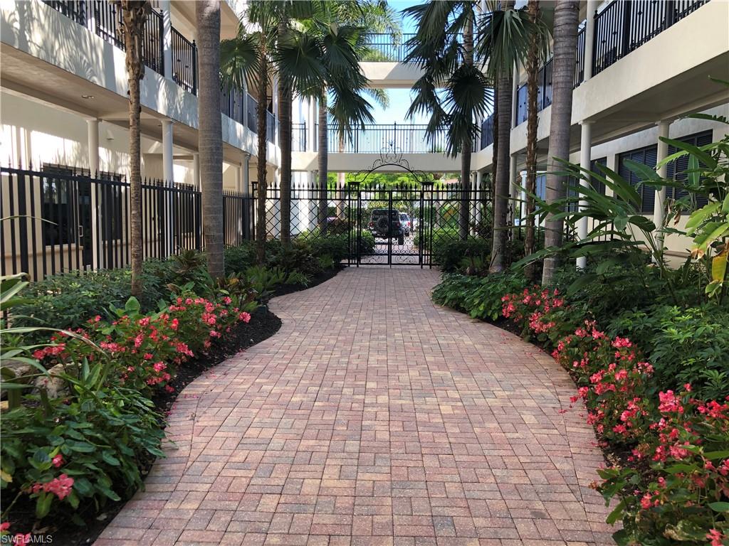 1400 Gulf Shore BLVD N 310