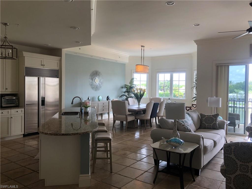 1400 Gulf Shore BLVD N 310 photo 10