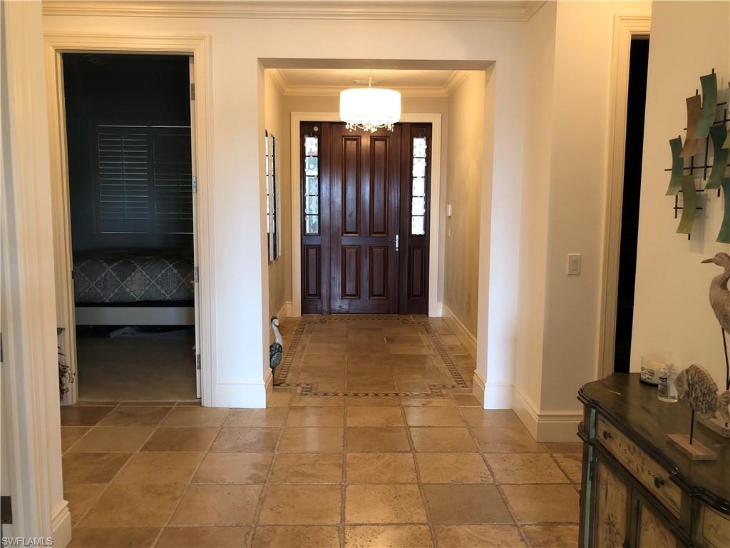 1400 Gulf Shore BLVD N 310 photo 18