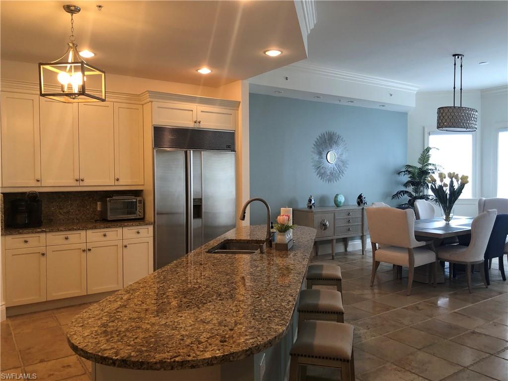 1400 Gulf Shore BLVD N 310 photo 11